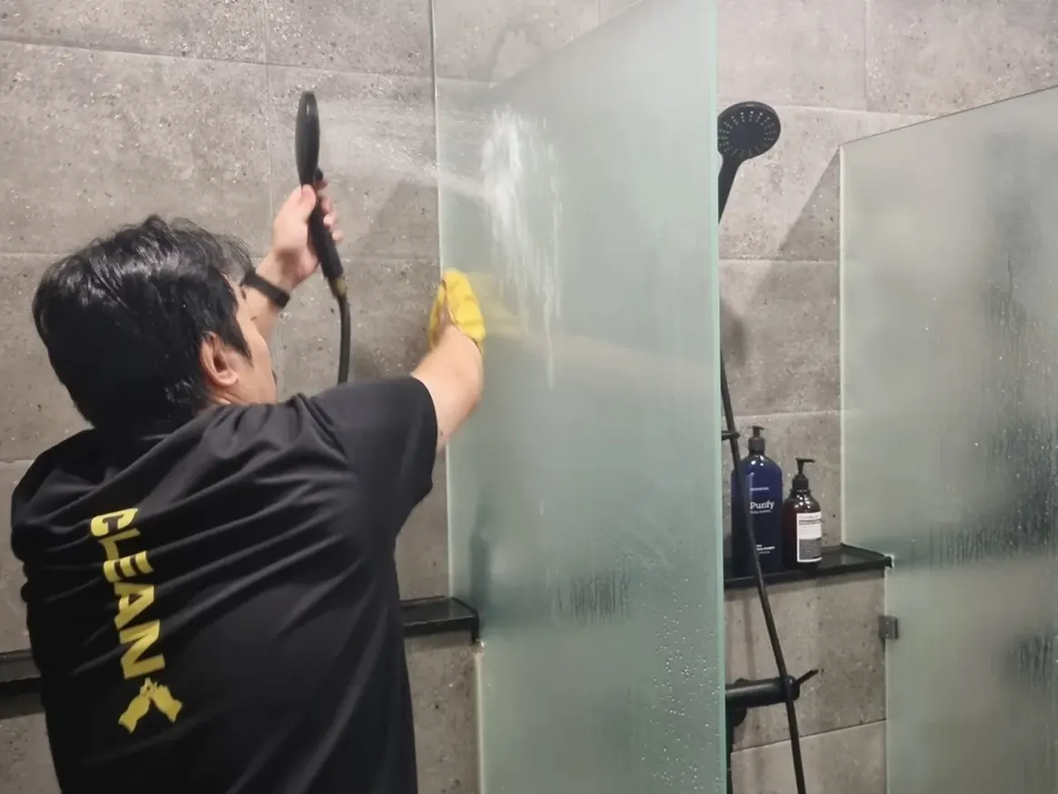 동구 범일동 건물 세면대·파우더룸 바닥 위생청소 사례 - 행진크린