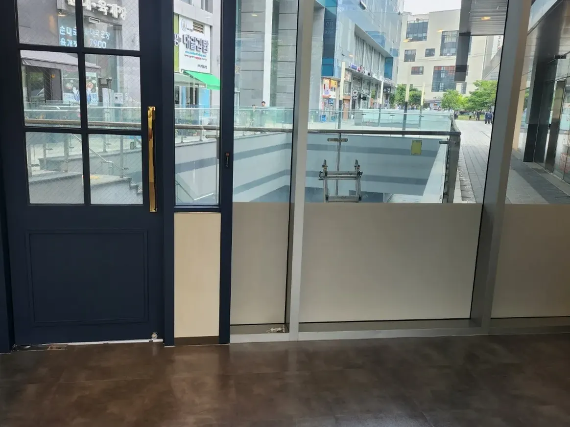 사하구 다대동 사무실 마감재 파티션 구역 위생청소 사례 - 행진크린